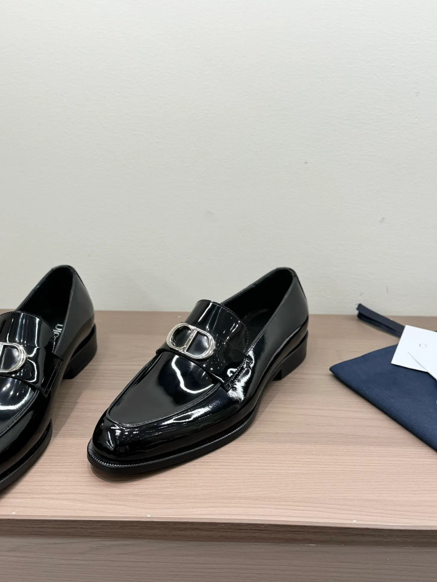 940💰 Dior high-end men's boutique casual leather shoes, imported cowhide upper, water-dyed cowhide lining, imported genuine leather outsole, perfect details, standard code 39-44 (38.45.46 customized, non-returnable and non-exchangeable),